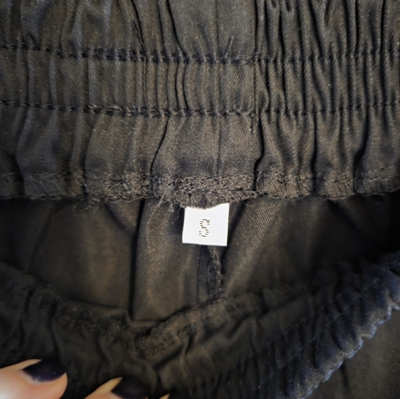 WOMEN'S BLACK RELAXED UTILITY PANTS SIZE SMALL - Picture 6 of 6